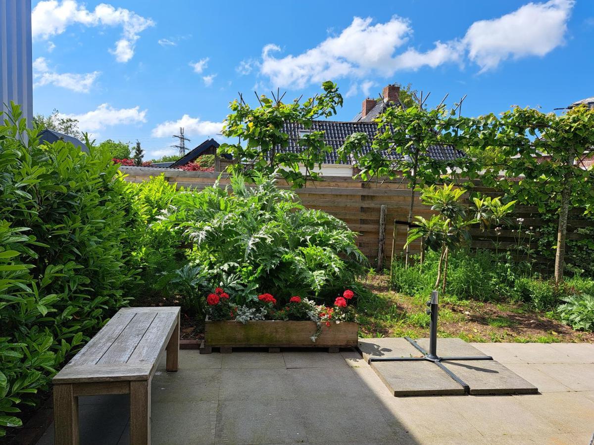 Luxe Ruime Studio Op Unieke, Rustige Locatie Dokkum Exterior foto